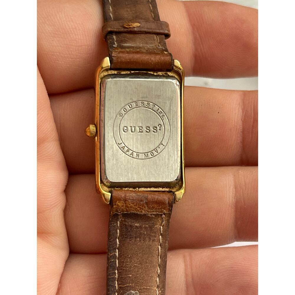 Vintage Guess Women’s Rectangle Gold Tone Quartz Watch Japan - Picture 2 of 2